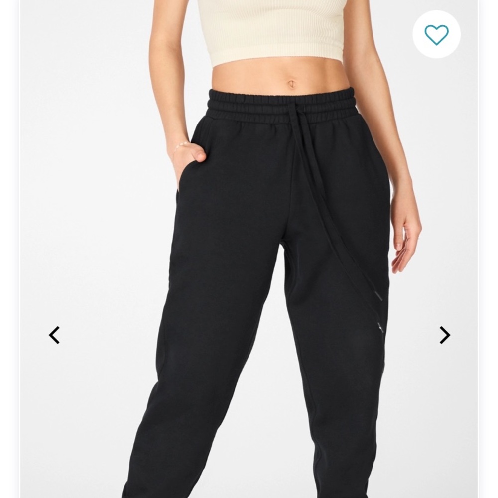 BRAND NEW Fabletics Justin Sweatpants